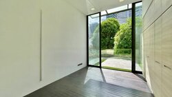 Orchard Road (D9), Terrace #455772421